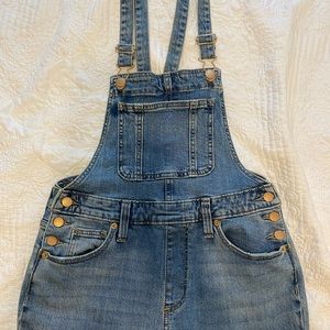 Brand new size 00r overalls!